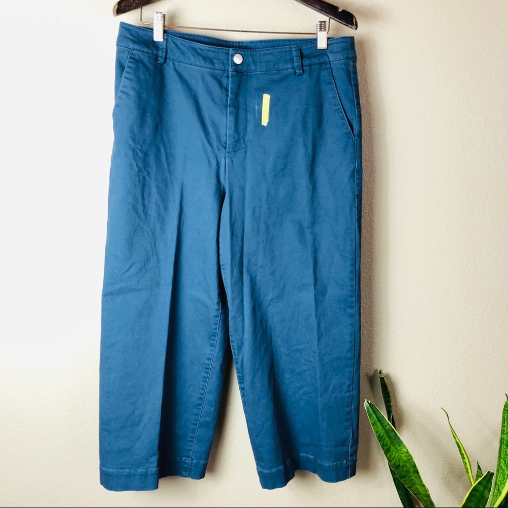 🛍Hayes || Blue Wide Leg Capris